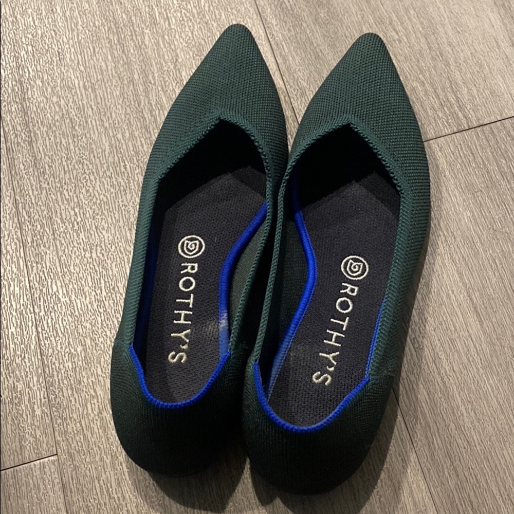 Rothy’s Retired Emerald Green Pointed Toe flats Size 9